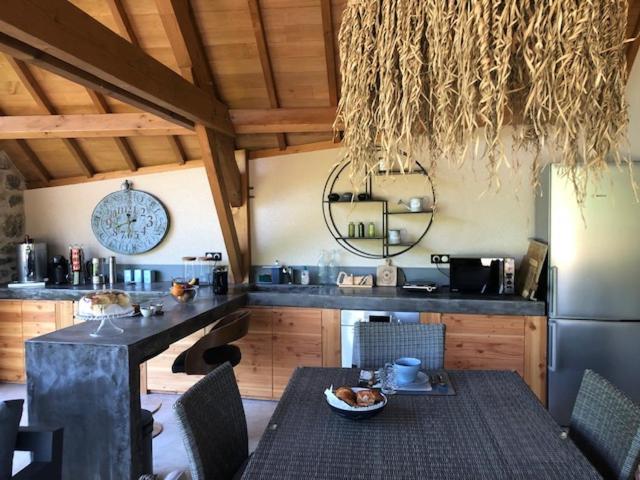 Agreable Chambre D Hote Avec Piscine Et Jacuzzi 테그라 외부 사진